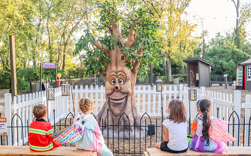 Oakley Tree Boo at the Zoo