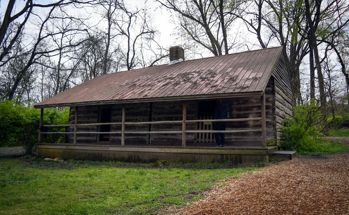 Morton cabin